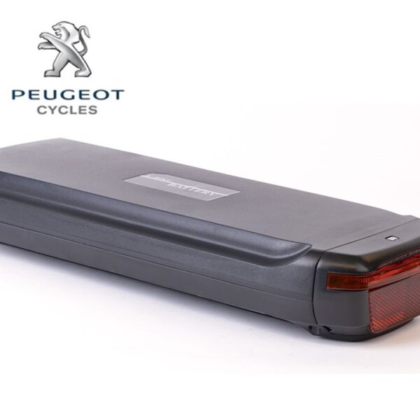Peugeot Phylion SF-03 (JCEB360) met achterlicht