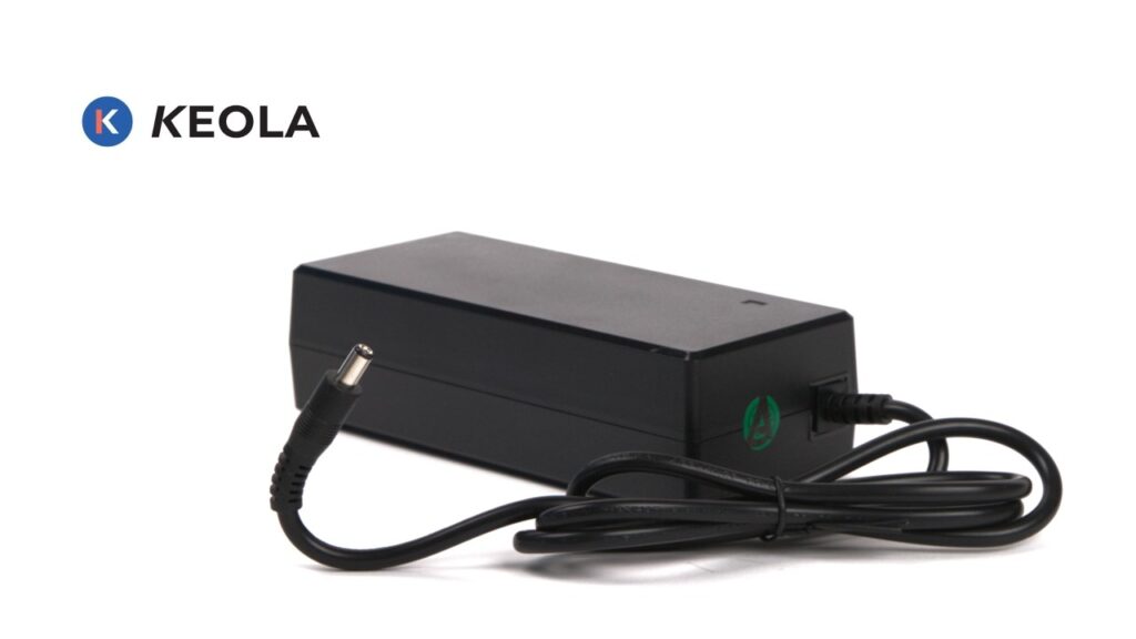 Keola oplader voor 36V accu's, 5.5 x 2.1 DC stekker (42V,2A)