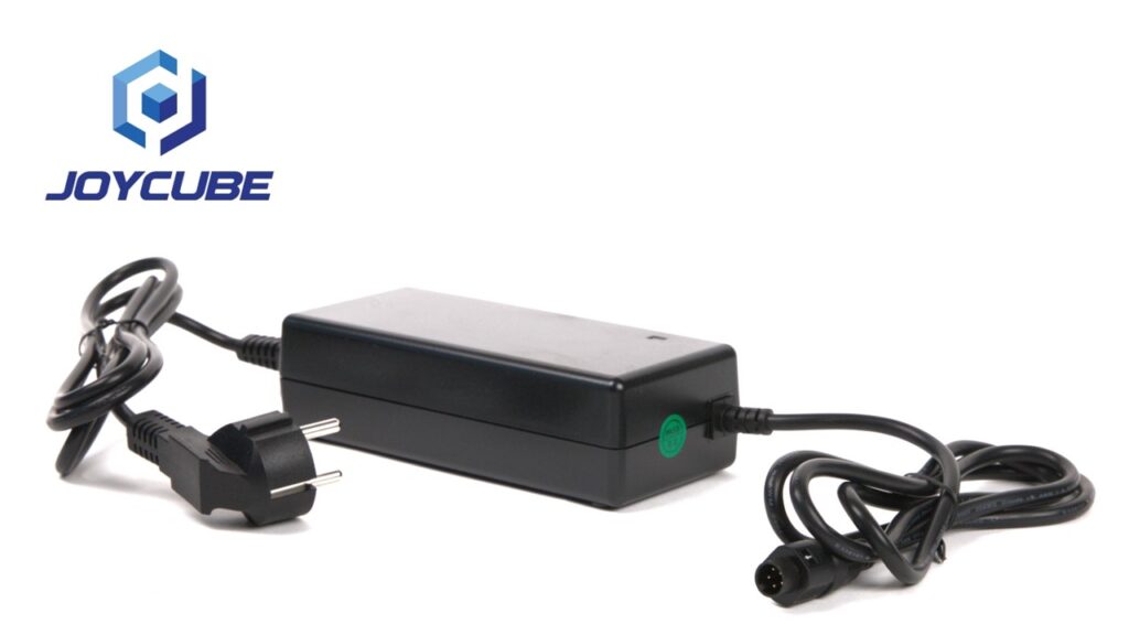 joycube-sslc084v42xh-5-polig-kunststof-42V-2A